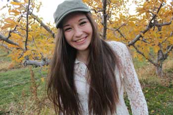 Lily O’Connor Awarded $2,000 Young Women in Public Affairs Scholarship 2014